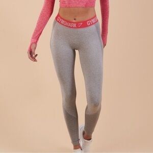 Gymshark Women’s Flex Leggings Gray / Pink  XS